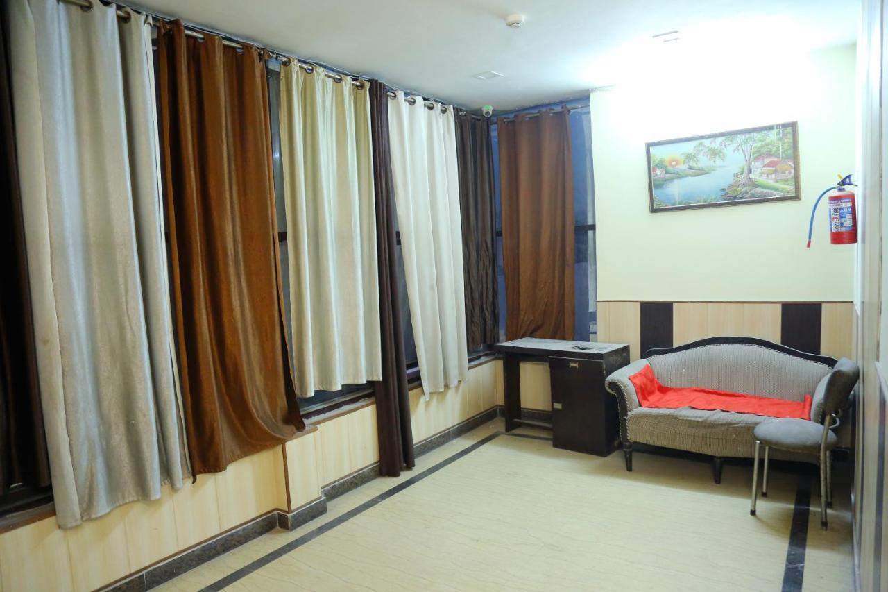 Aerocity Hotel Jindal Palace Delhi- A Well Hygiene Property"All Staff Vaccinated " Ню Делхи Екстериор снимка