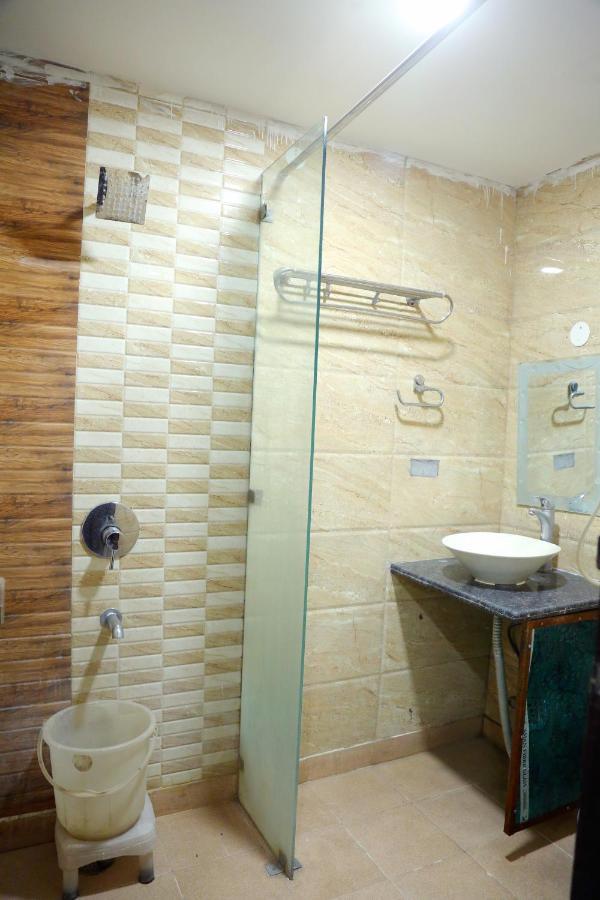Aerocity Hotel Jindal Palace Delhi- A Well Hygiene Property"All Staff Vaccinated " Ню Делхи Екстериор снимка