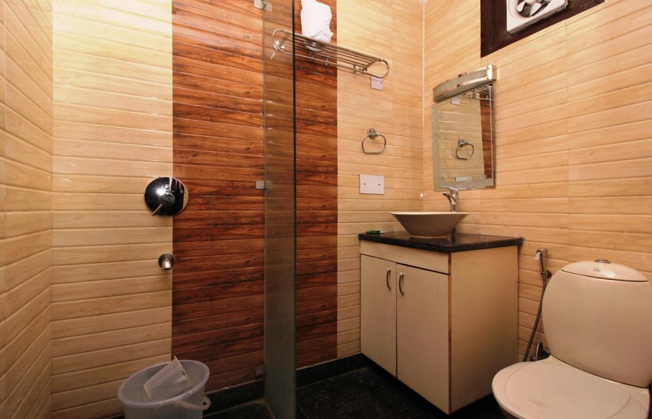 Aerocity Hotel Jindal Palace Delhi- A Well Hygiene Property"All Staff Vaccinated " Ню Делхи Екстериор снимка