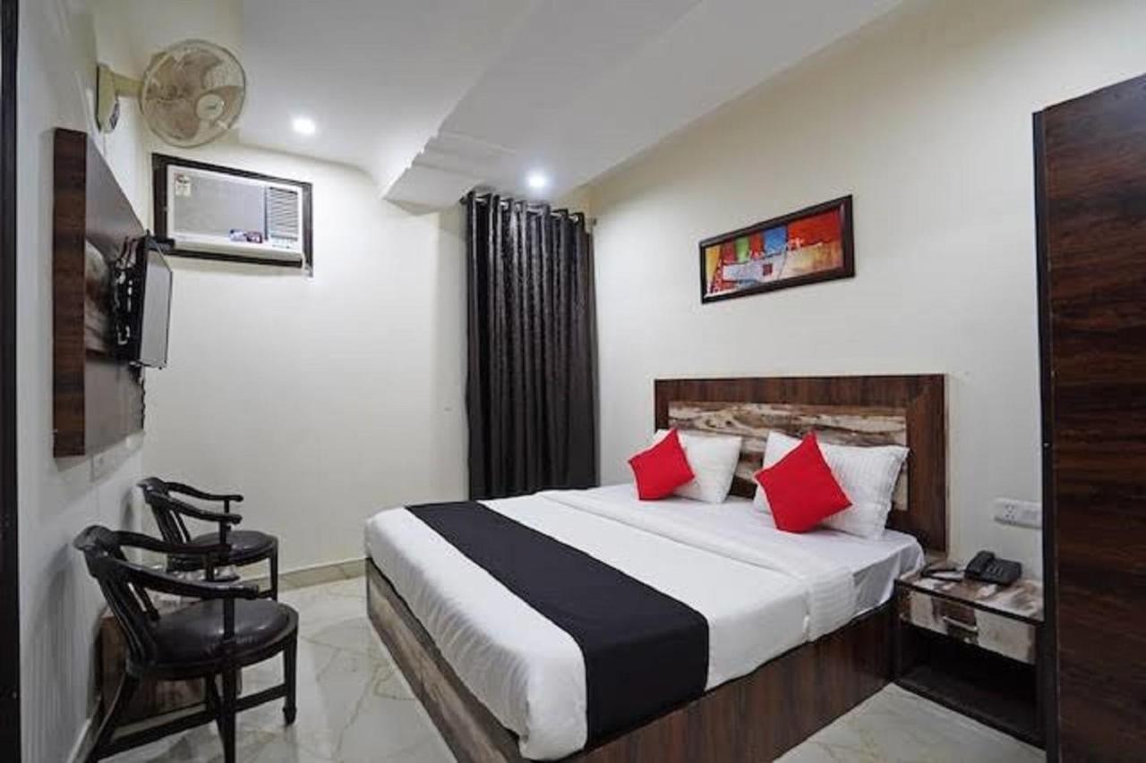 Aerocity Hotel Jindal Palace Delhi- A Well Hygiene Property"All Staff Vaccinated " Ню Делхи Екстериор снимка