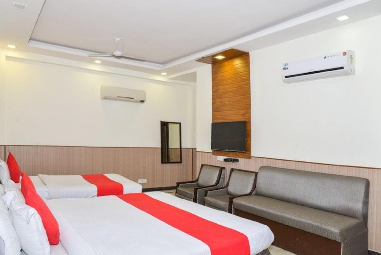 Aerocity Hotel Jindal Palace Delhi- A Well Hygiene Property"All Staff Vaccinated " Ню Делхи Екстериор снимка