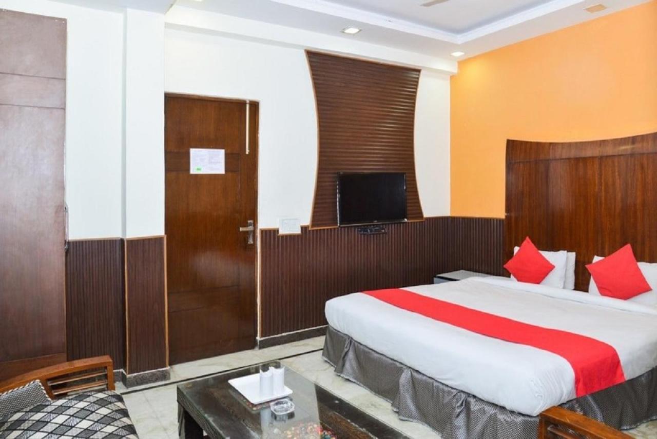 Aerocity Hotel Jindal Palace Delhi- A Well Hygiene Property"All Staff Vaccinated " Ню Делхи Екстериор снимка