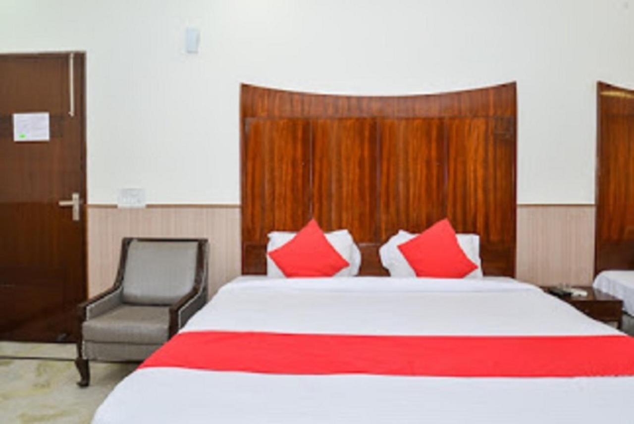 Aerocity Hotel Jindal Palace Delhi- A Well Hygiene Property"All Staff Vaccinated " Ню Делхи Екстериор снимка