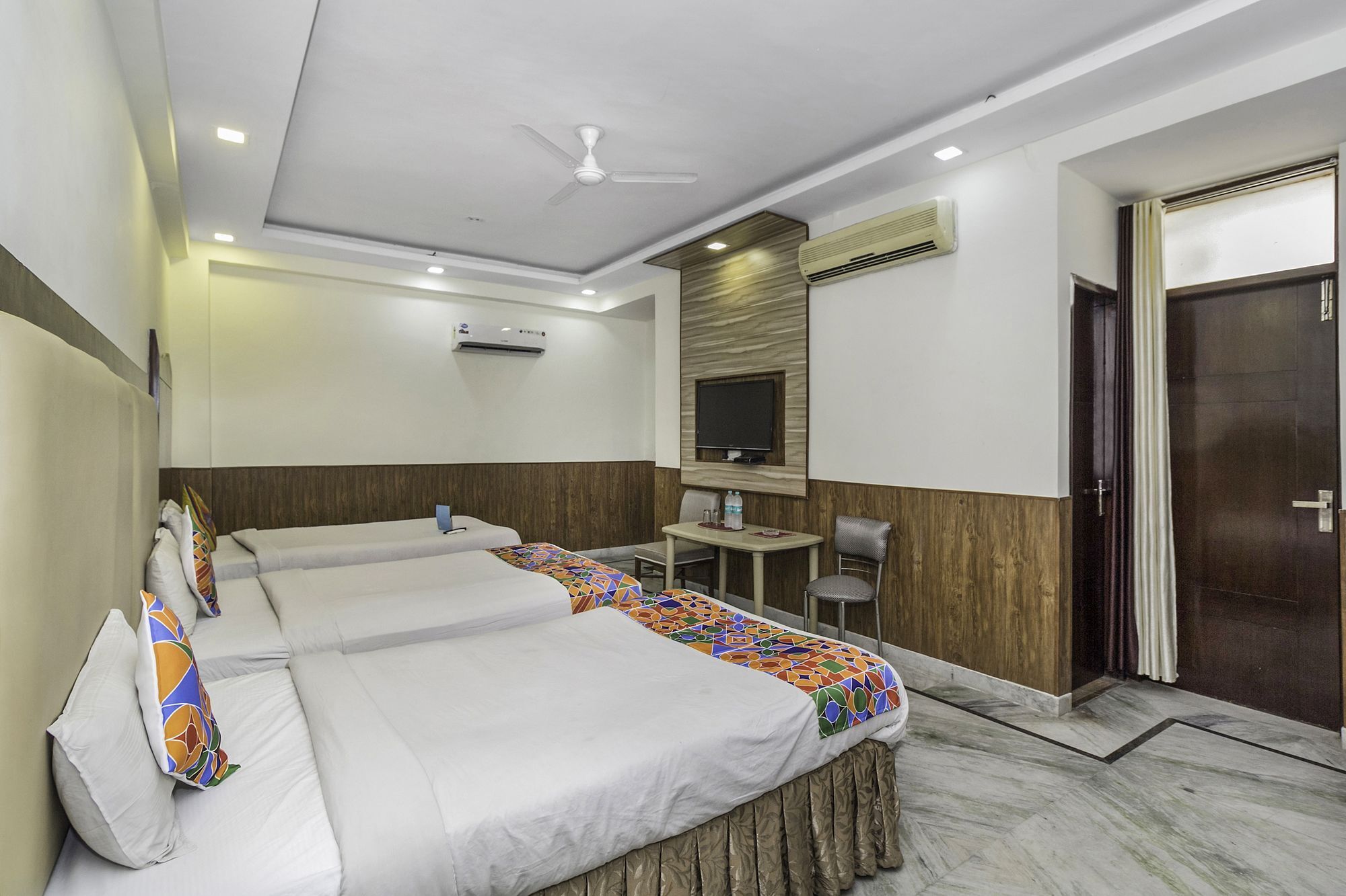 Aerocity Hotel Jindal Palace Delhi- A Well Hygiene Property"All Staff Vaccinated " Ню Делхи Екстериор снимка